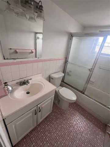 919 Michigan Avenue 3, Miami Beach, FL 33139