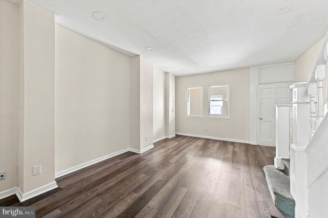 6070 UPLAND ST, Philadelphia, PA 19142