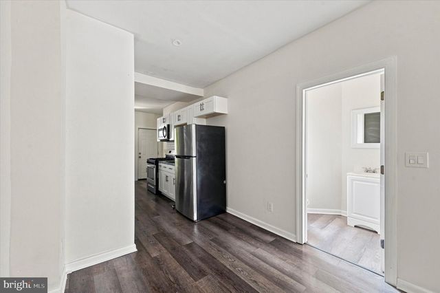 6070 UPLAND ST, Philadelphia, PA 19142