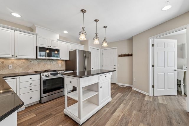 18523 Orchard Trail, Lakeville, MN 55044