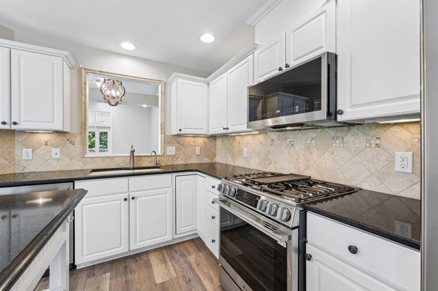 18523 Orchard Trail, Lakeville, MN 55044