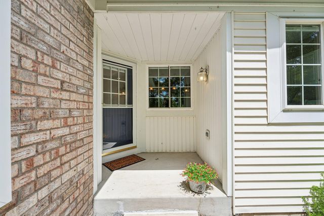 18523 Orchard Trail, Lakeville, MN 55044