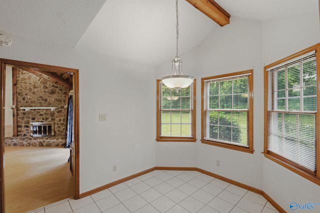 9010 Cannstatt Drive, Huntsville, AL 35802