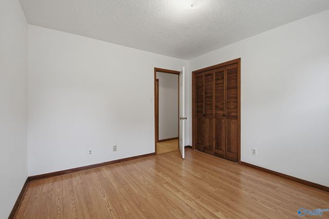 9010 Cannstatt Drive, Huntsville, AL 35802