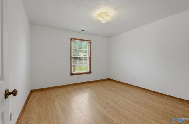 9010 Cannstatt Drive, Huntsville, AL 35802