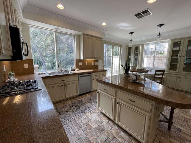 2776 W Canyon Avenue, San Diego, CA 92123