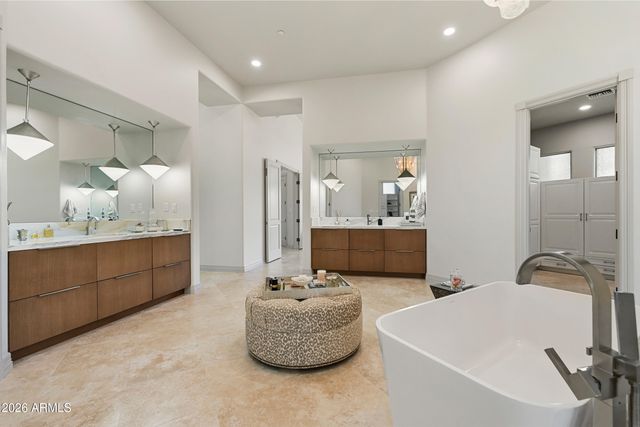 10821 E TROON NORTH Drive, Scottsdale, AZ 85262