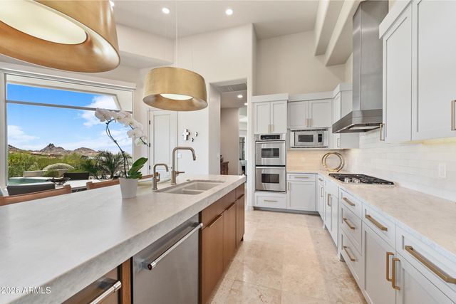 10821 E TROON NORTH Drive, Scottsdale, AZ 85262