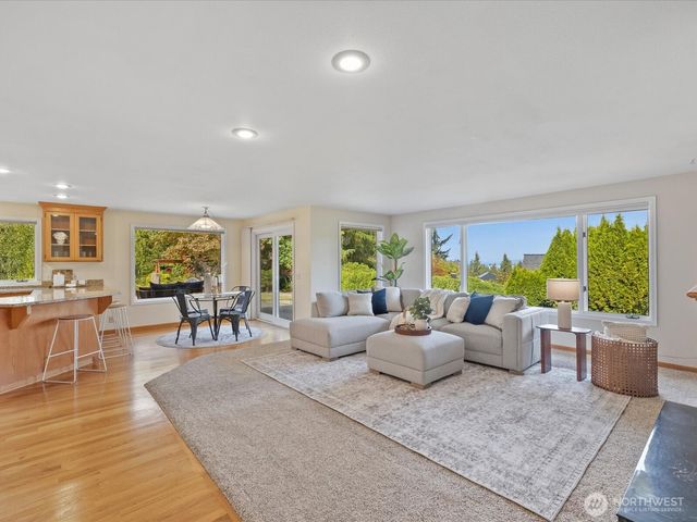 5032 Narbeck Avenue, Everett, WA 98203