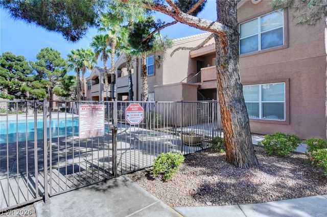 8101 West Flamingo Road 2136, Las Vegas, NV 89147