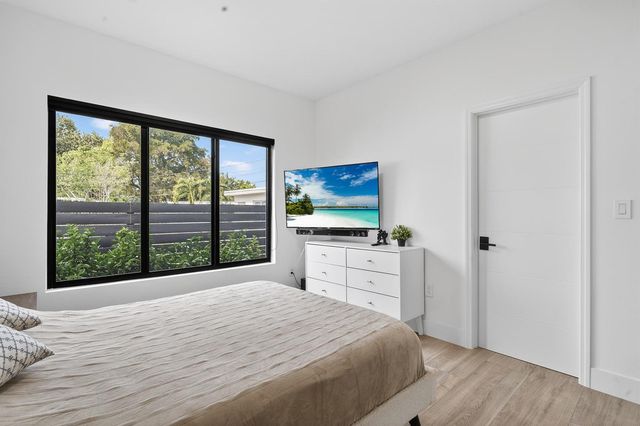 913 NE 15th Street, Fort Lauderdale, FL 33304
