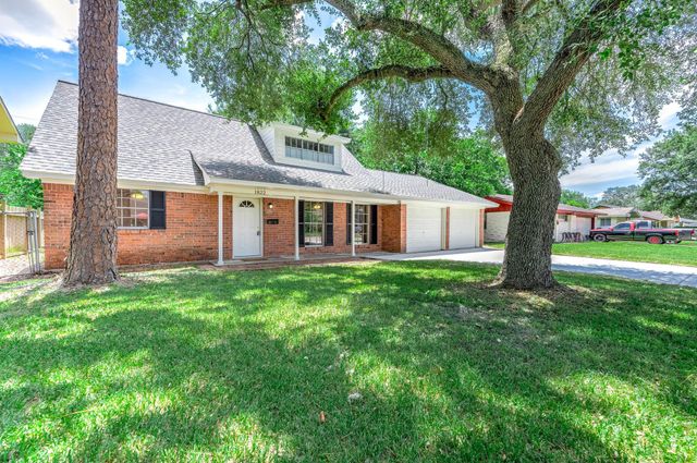 1822 Meadowview Drive, Alvin, TX 77511