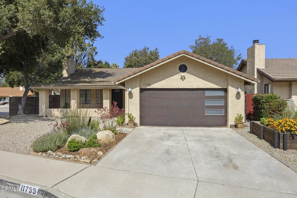 Image 2 of property listing at 11755 Mirror Lake Avenue, Ojai, CA 93023