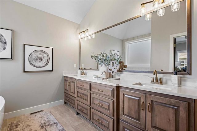 15382 162nd Street, Olathe, KS 66062