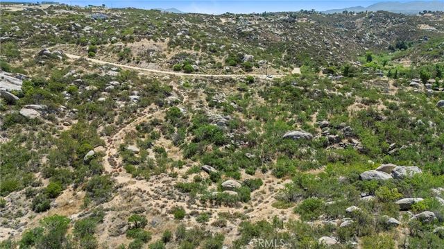 990 Crazy Horse Canyon Road, Aguanga, CA 92536
