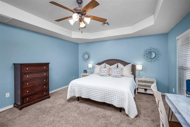 16 NW Winding Creek Rd, Lawton, OK 73505