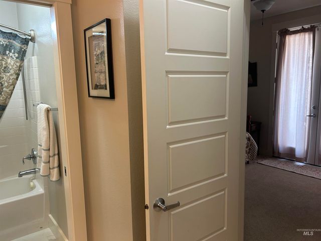 1862 W Pachino St, Meridian, ID 83646