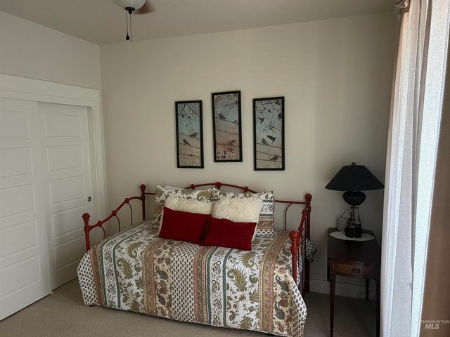 1862 W Pachino St, Meridian, ID 83646