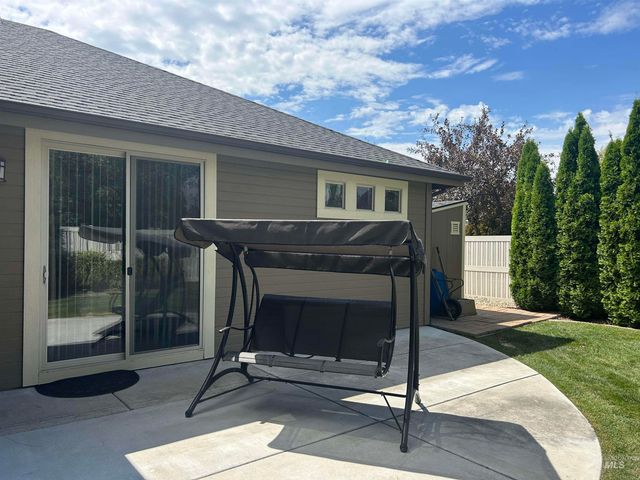 1862 W Pachino St, Meridian, ID 83646