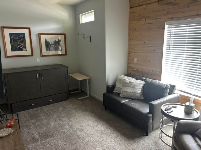 1862 W Pachino St, Meridian, ID 83646