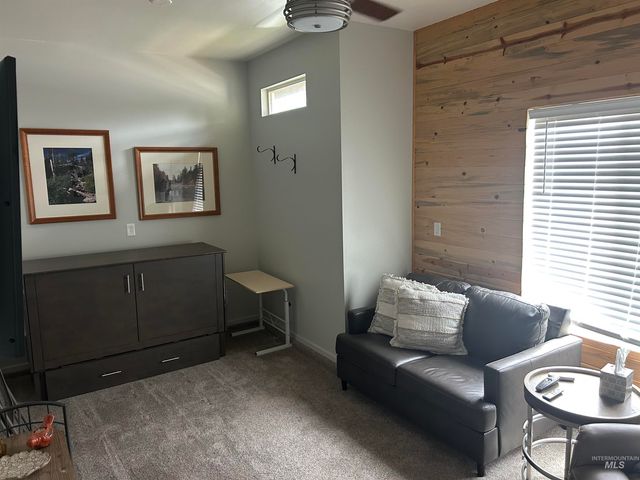 1862 W Pachino St, Meridian, ID 83646