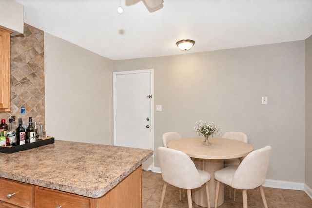 11124 S 84TH Avenue 2A, Palos Hills, IL 60465
