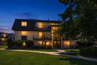 11124 S 84TH Avenue 2A, Palos Hills, IL 60465