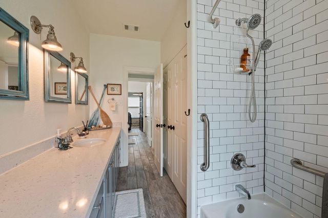 12 Tiki Circle, Tiki Island, TX 77554