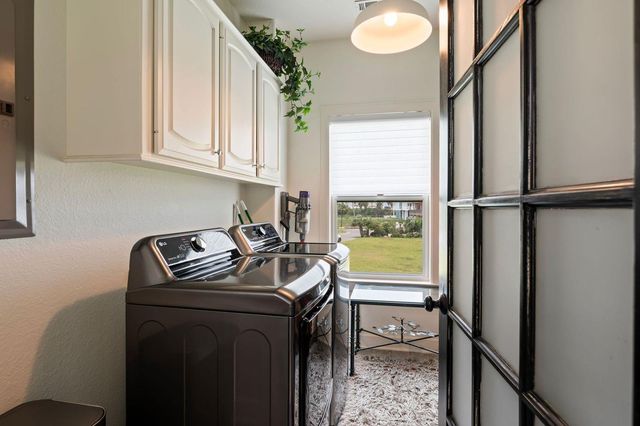 12 Tiki Circle, Tiki Island, TX 77554
