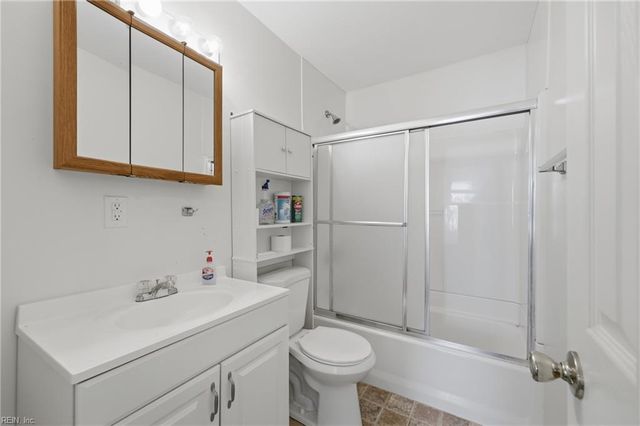 6 Thornrose AVE, Hampton, VA 23669