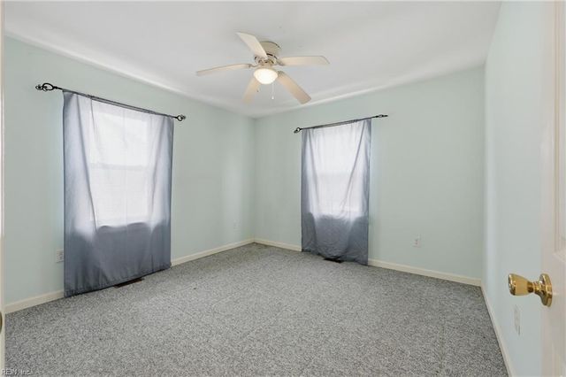 6 Thornrose AVE, Hampton, VA 23669