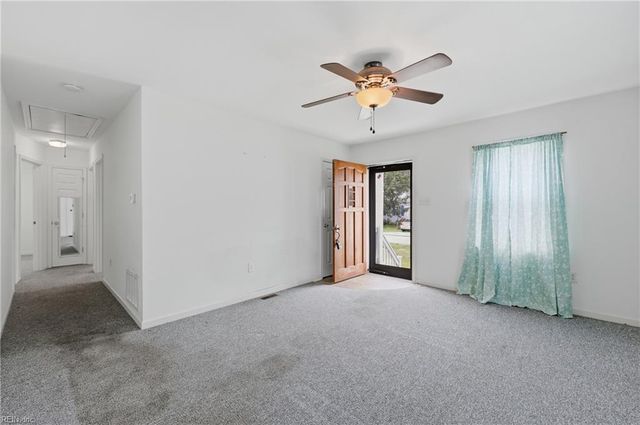 6 Thornrose AVE, Hampton, VA 23669