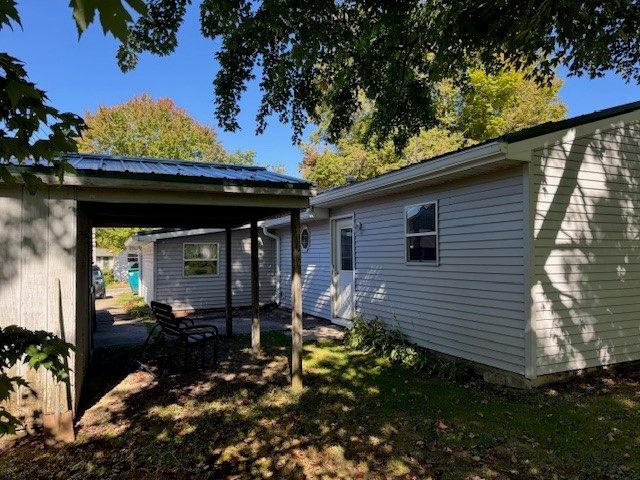 11694 OAKFIELD Drive, Conneaut Lake, PA 16316