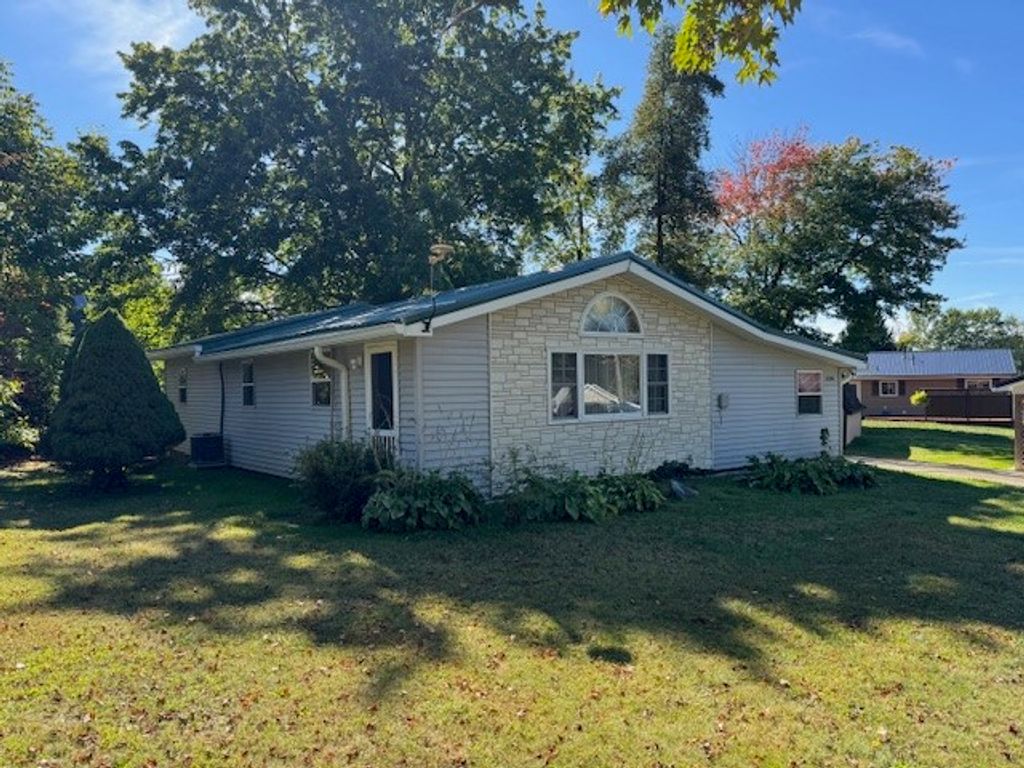 11694 OAKFIELD Drive, Conneaut Lake, PA 16316