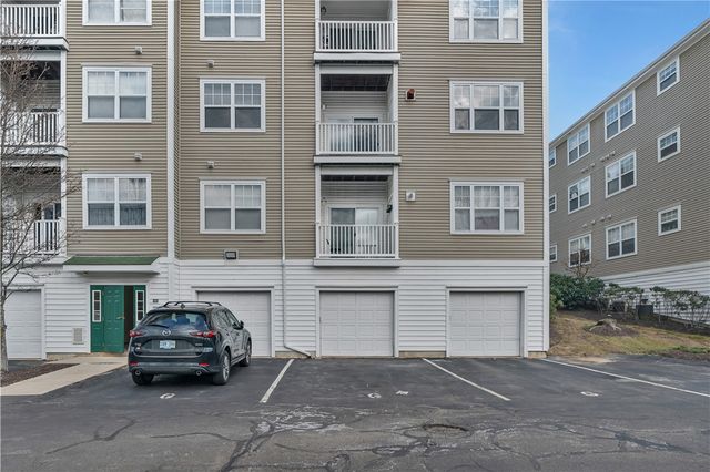90 Mill Street 202, Woonsocket, RI 02895