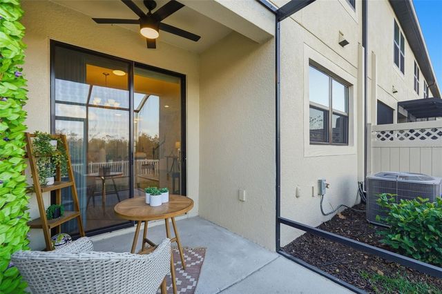 30183 SOUTHWELL LANE, Wesley Chapel, FL 33543