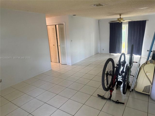 4651 SW 25th Ave, Dania Beach, FL 33312