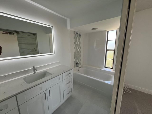 9300 SW 8th Street 422, Boca Raton, FL 33428