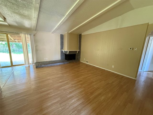115 Price Drive, Lewisville, TX 75067