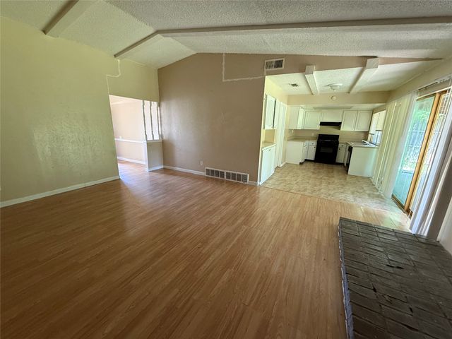 115 Price Drive, Lewisville, TX 75067