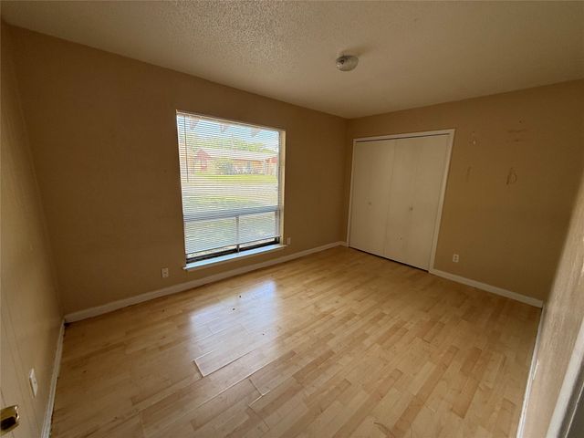 115 Price Drive, Lewisville, TX 75067
