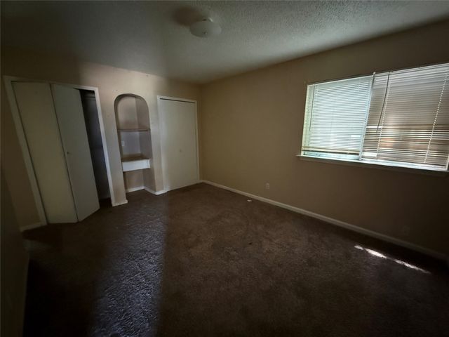 115 Price Drive, Lewisville, TX 75067