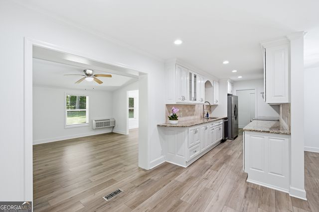 46 SE Hunting Creek Drive, Marietta, GA 30068