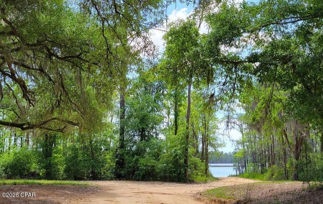 Lot 2 Hampshire Boulevard 11, Chipley, FL 32428