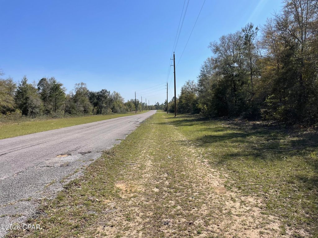 Lot 2 Hampshire Boulevard 11, Chipley, FL 32428