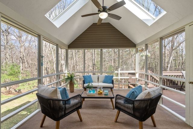 74 Flint Locke Lane, Medfield, MA 02052