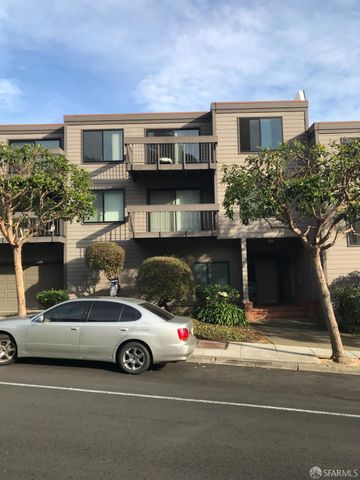 5177 Diamond Heights Boulevard 113, San Francisco, CA 94131