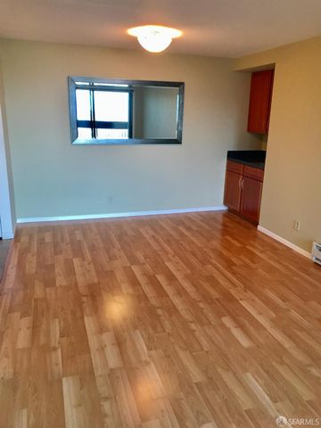 5177 Diamond Heights Boulevard 113, San Francisco, CA 94131