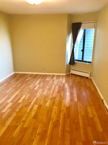 5177 Diamond Heights Boulevard 113, San Francisco, CA 94131