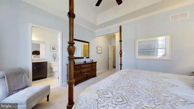 02 FAIRMONT LN, Dover, DE 19904